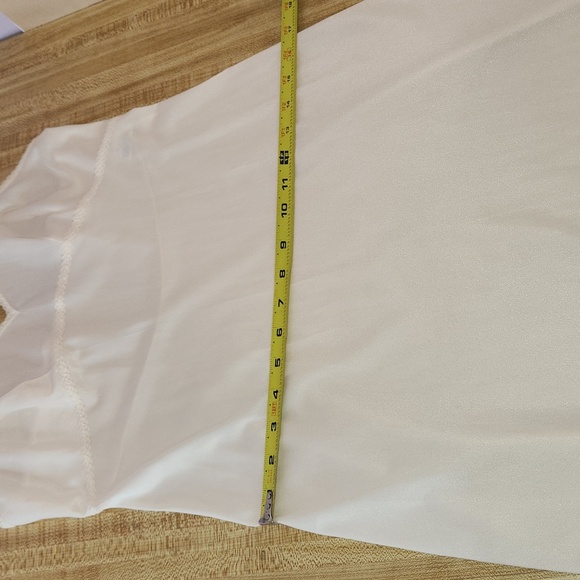 VTG LORRAINE Women’s Lace Trim Full Slip Nightgown, size 36 Tall - Picture 7 of 12